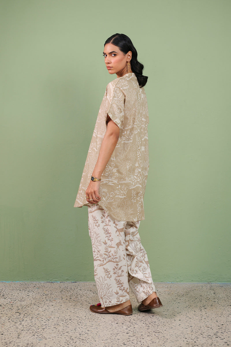 beige