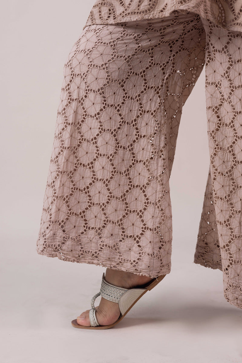 beige