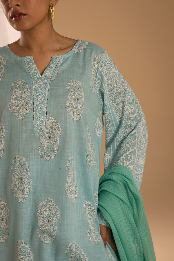 Soft Paisley Tulip Edit Set