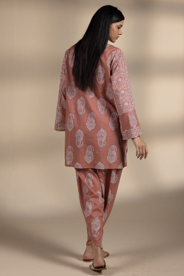 Soft Paisley Tulip Edit Set