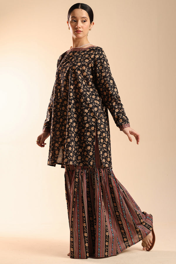 Ralli Dastan Gharara Set