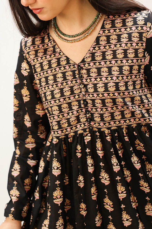 The Inlay Whisper Dress