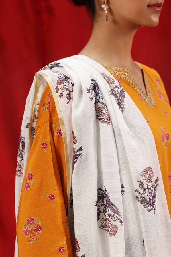 Phool Garden Dupatta