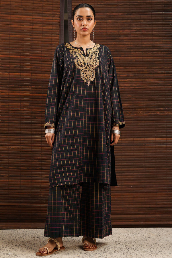 Bling It Embroidered Set