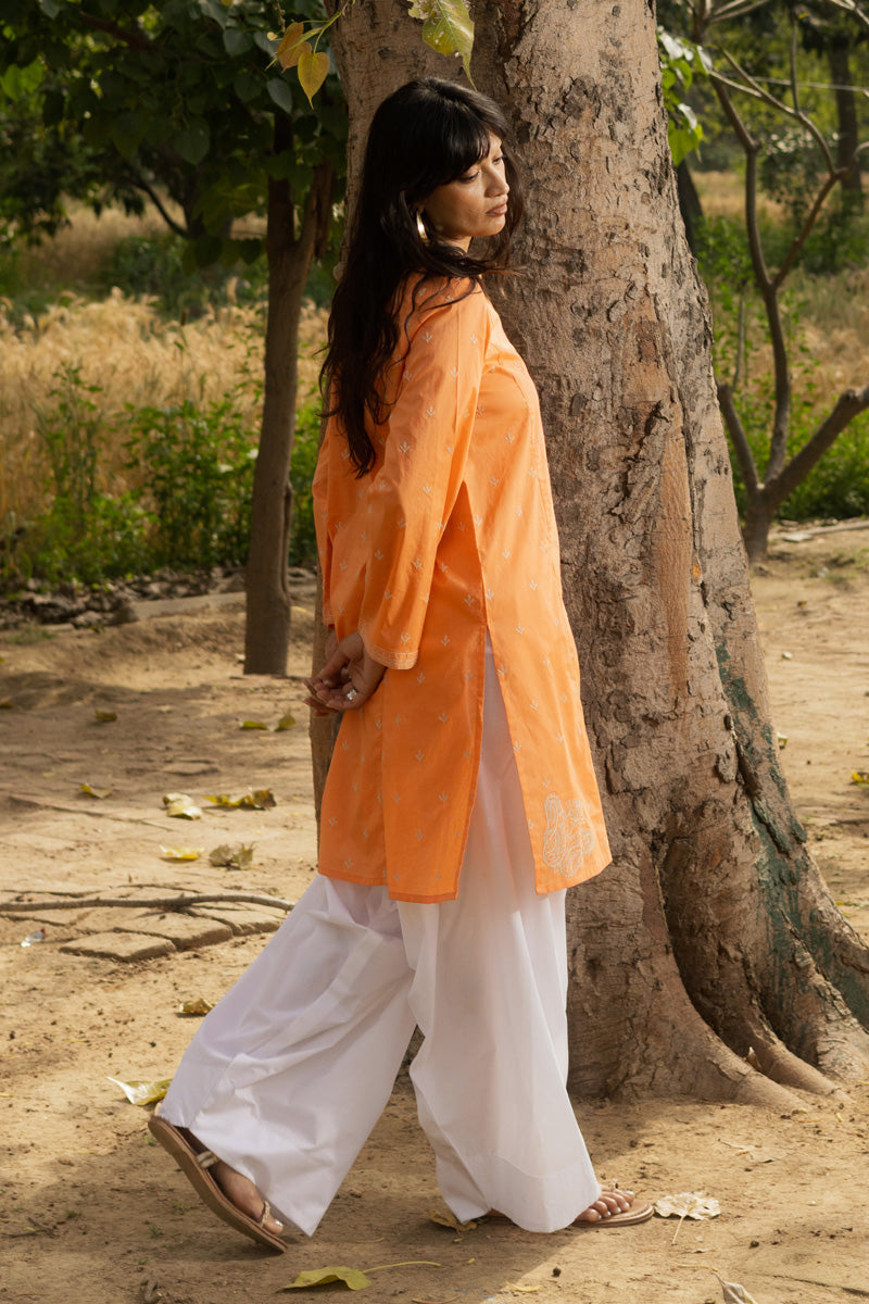 Petal Thread Kurti