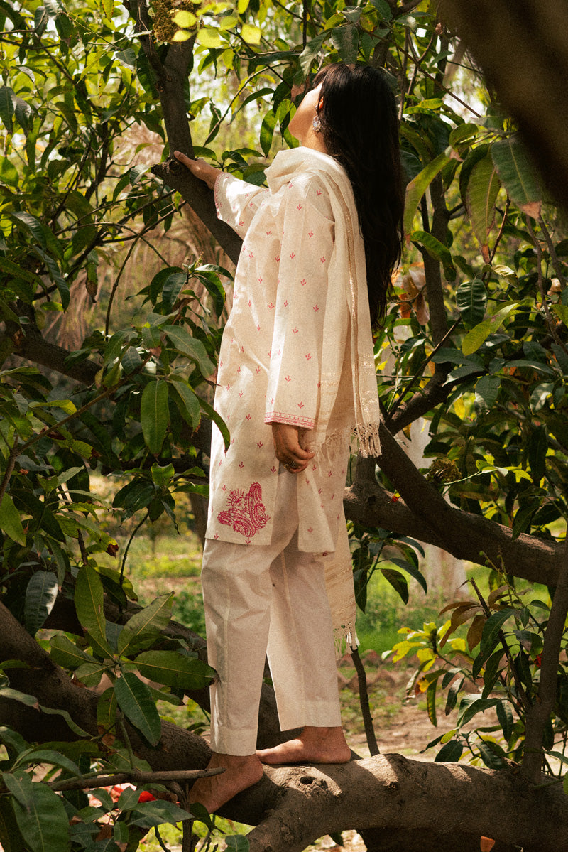 Petal Thread Kurti