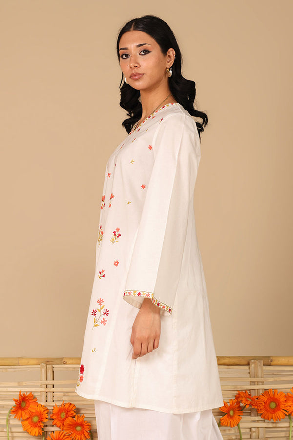 Embroidered Bloom Kurti