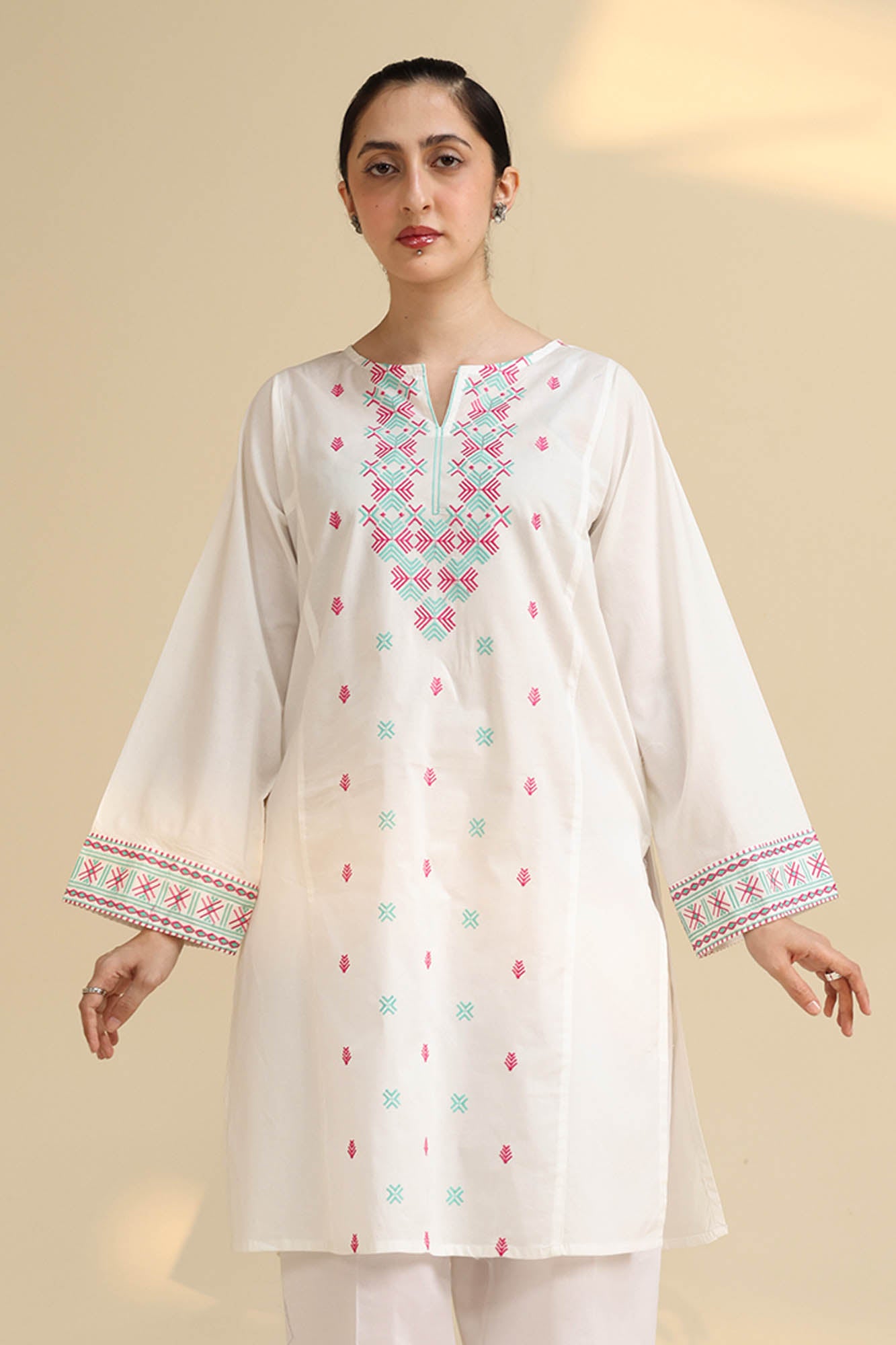 Embroidered Tale kurti