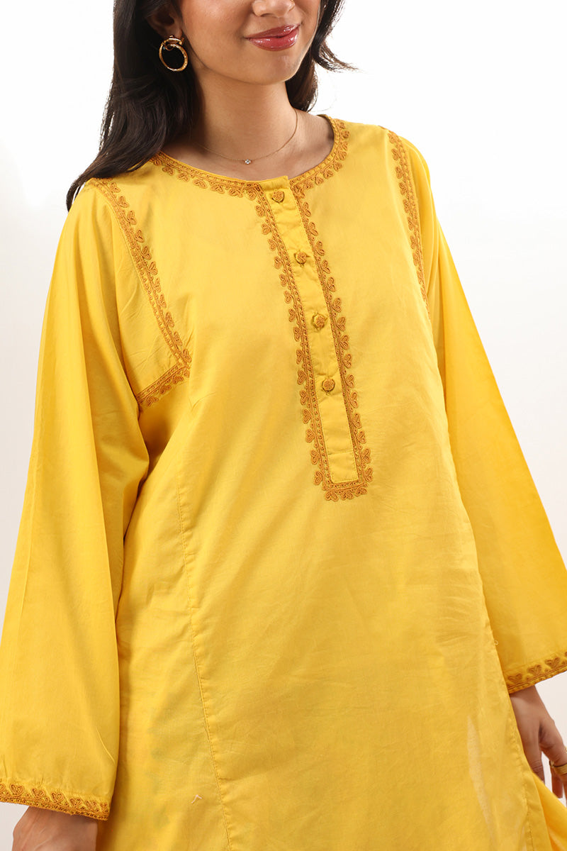 pastelyellow