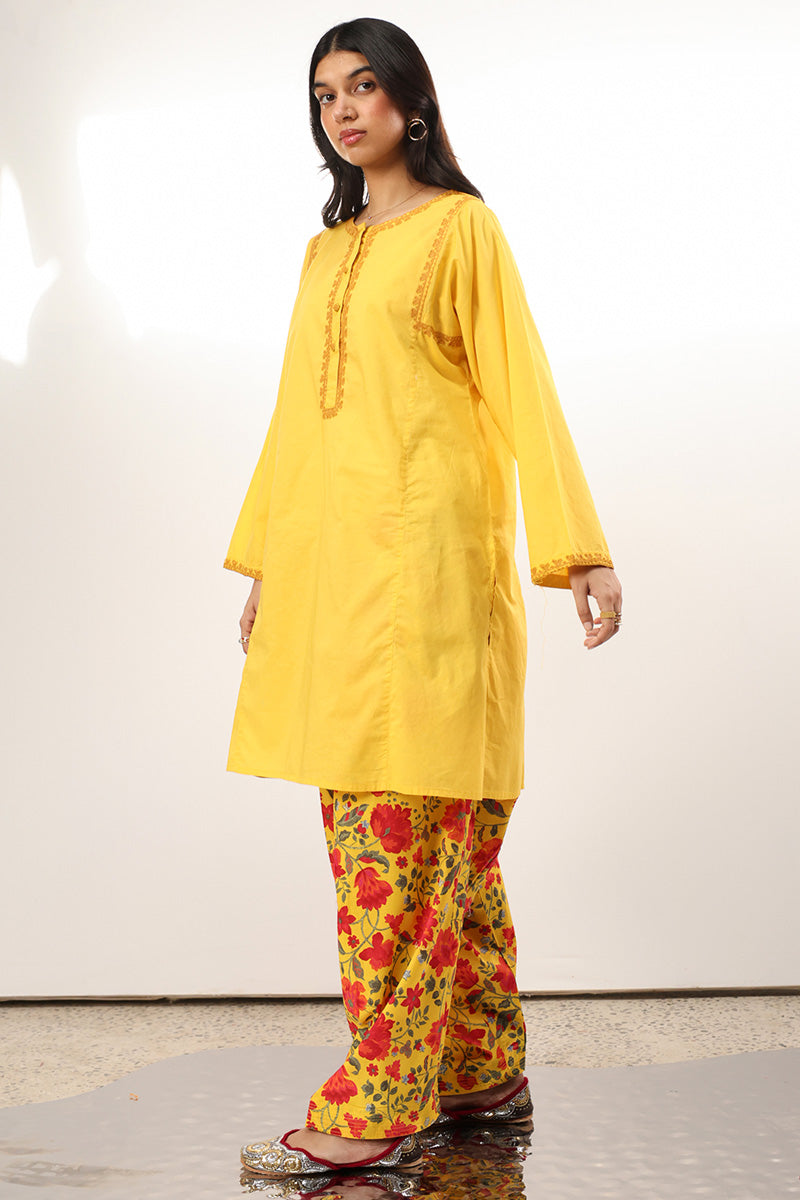 pastelyellow