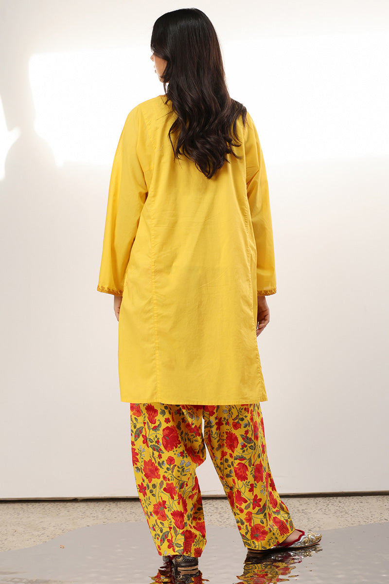 pastelyellow