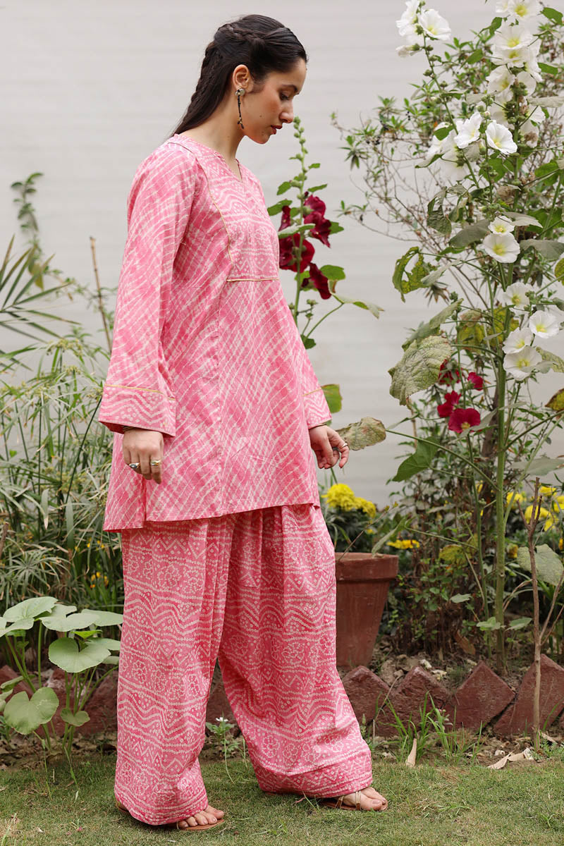 pink