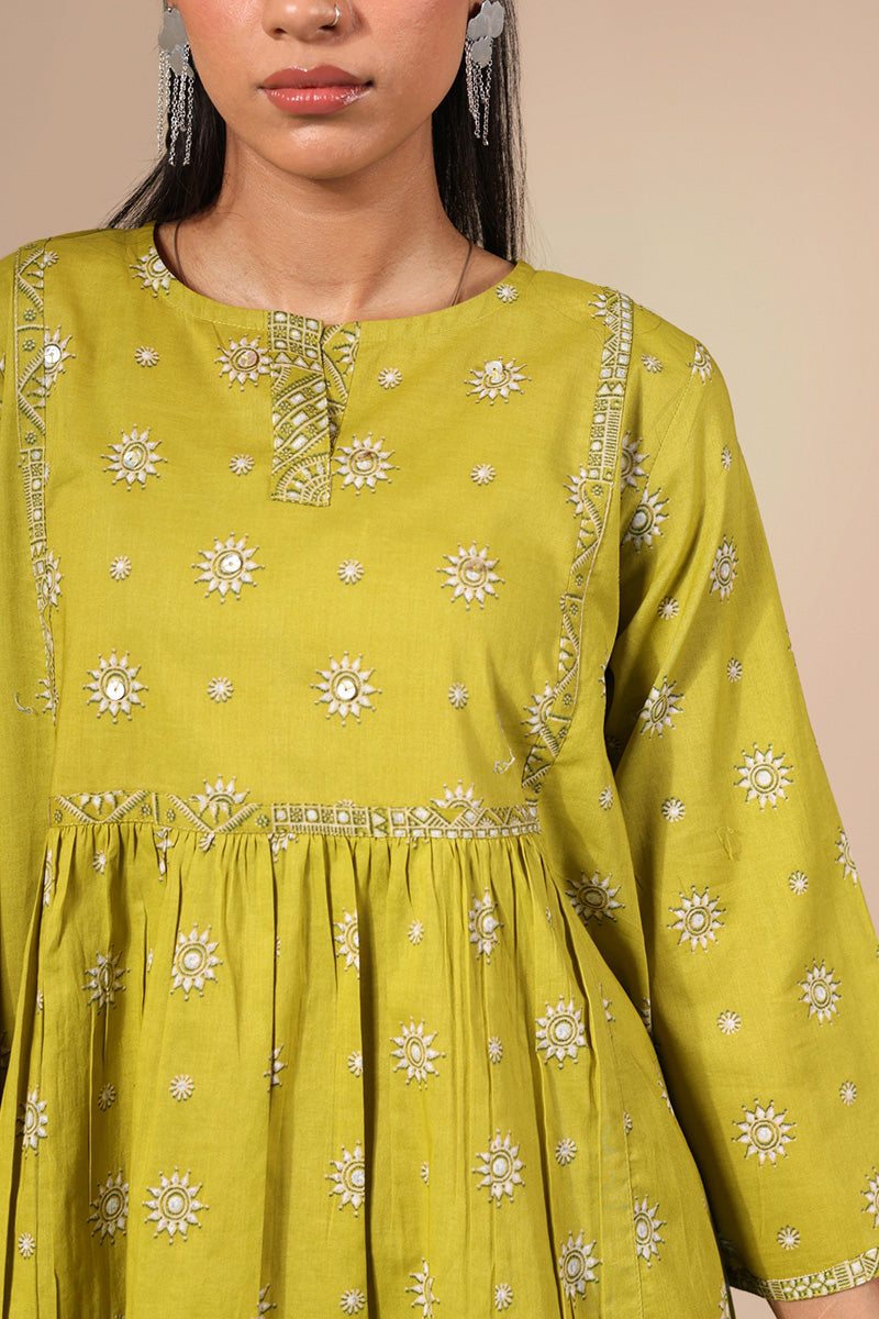 Mandana Flared Set