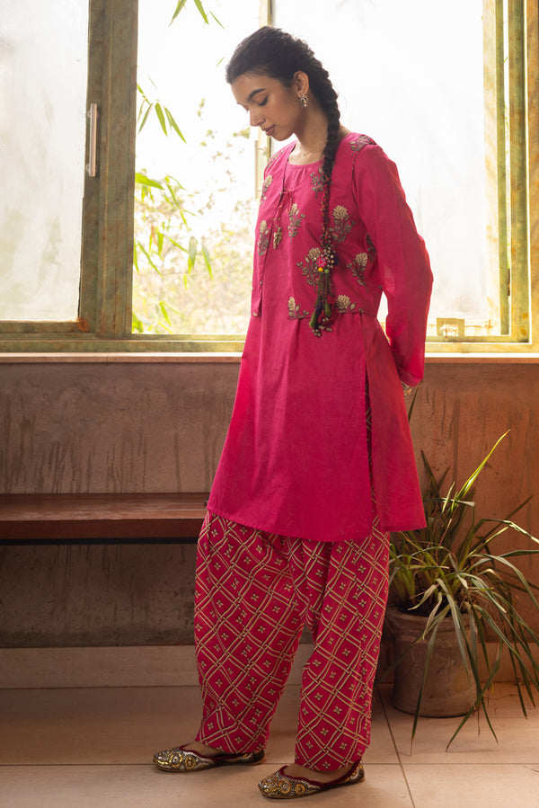 Zari Bloom 3-Piece Koti Set