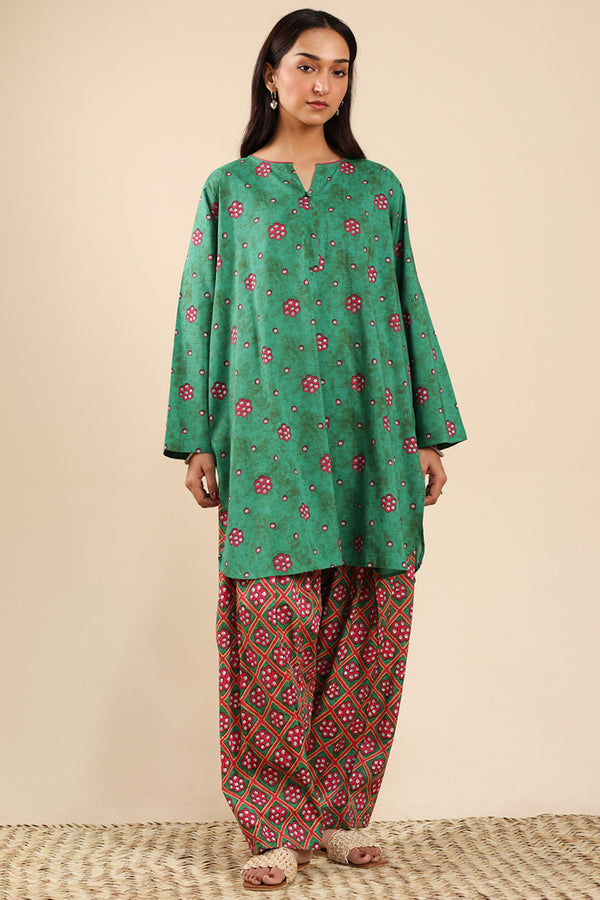 Sheehsakari Tassel Set