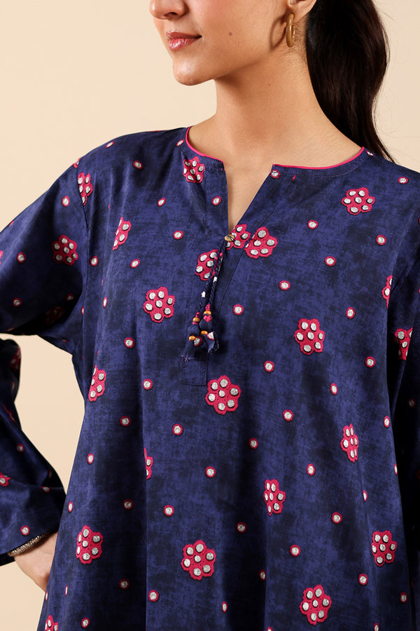 Sheehsakari Tassel Set