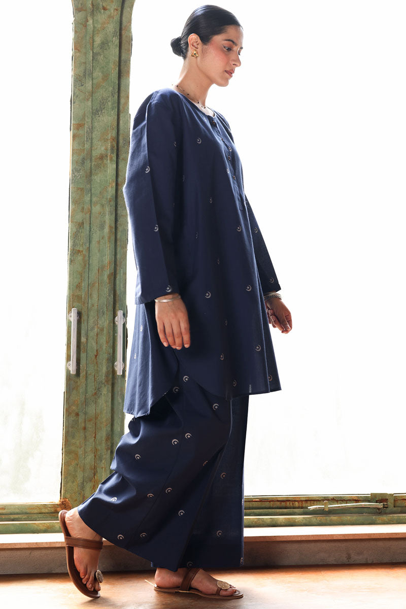 navyblue