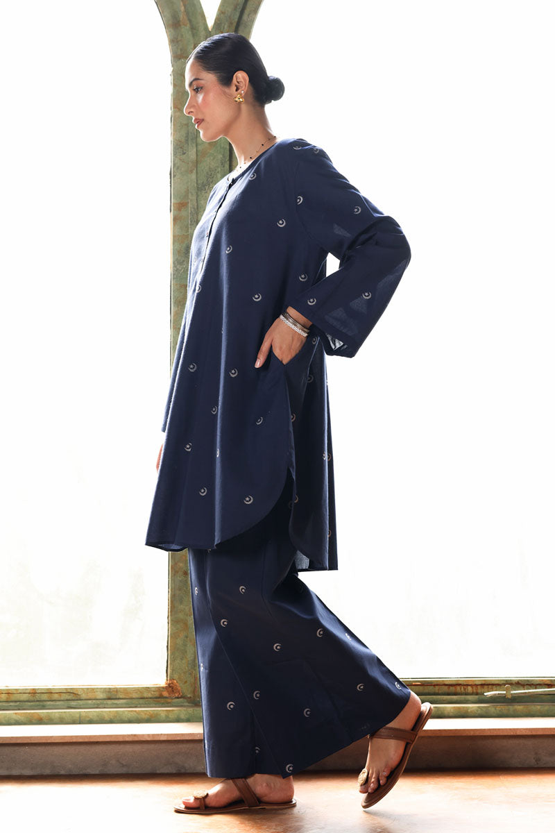 navyblue