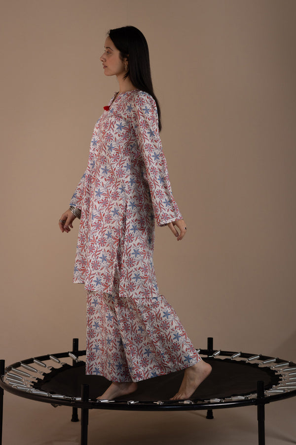 Tanka Tassel Tales Set