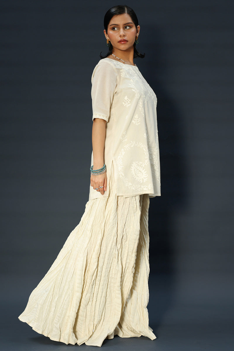 Embroidered Reverie Set