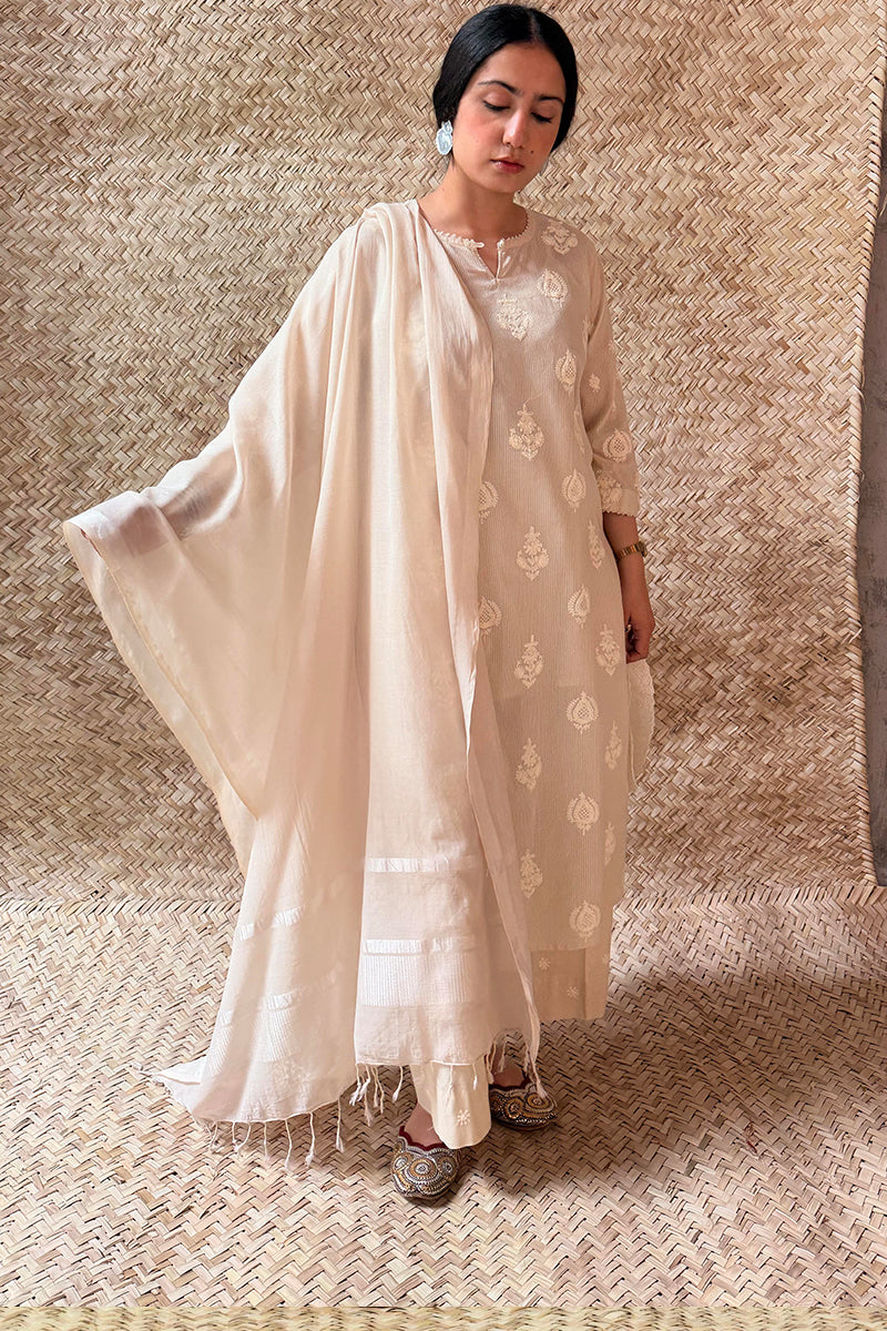 Pearl White Reverie Ensemble