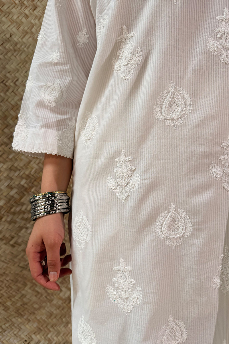 White Reverie Pearl White Reverie Ensemble – GENERATION
