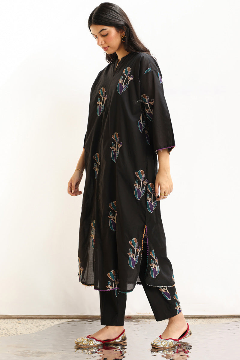 Phool Party Embroidered Set