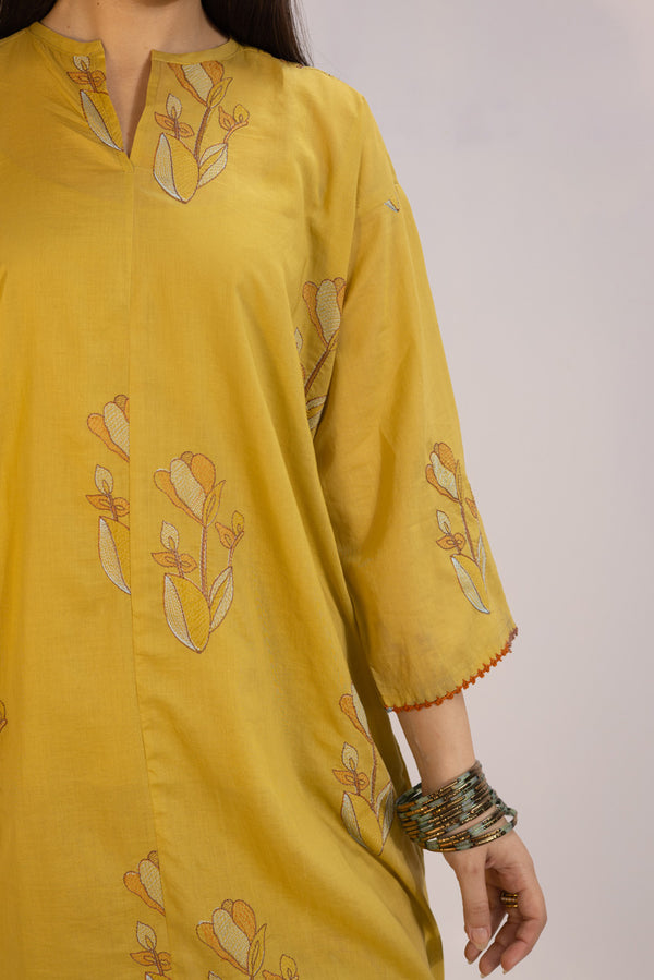 Phool Party Embroidered Set