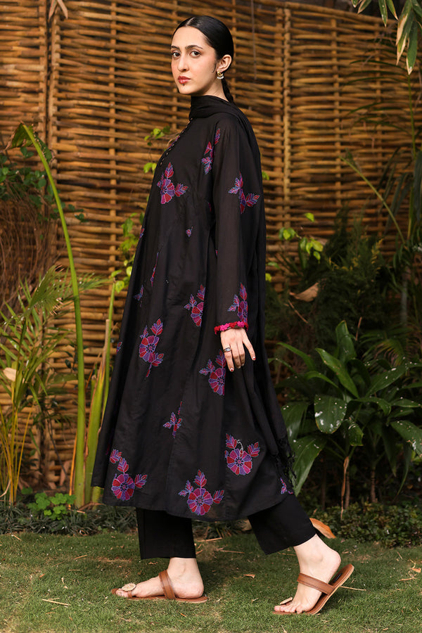 Phool Embroidered 3-Piece Suit