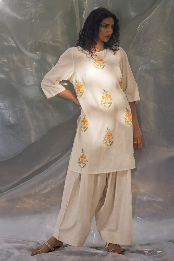 Embroidered Kamala Set