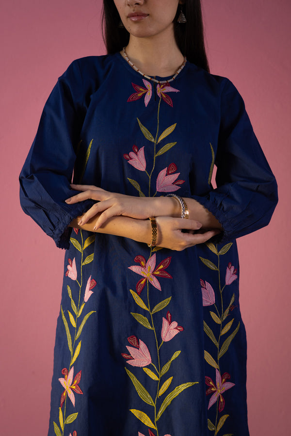 Embroidered Phool Kamala Set