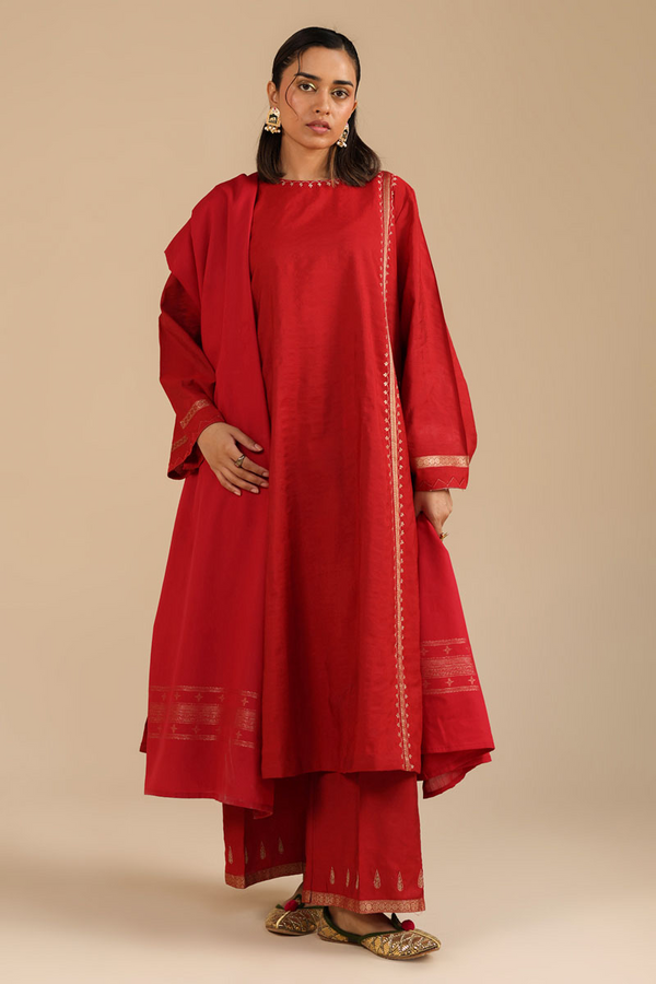 Mughal Aura Opulence 3-Piece Suit