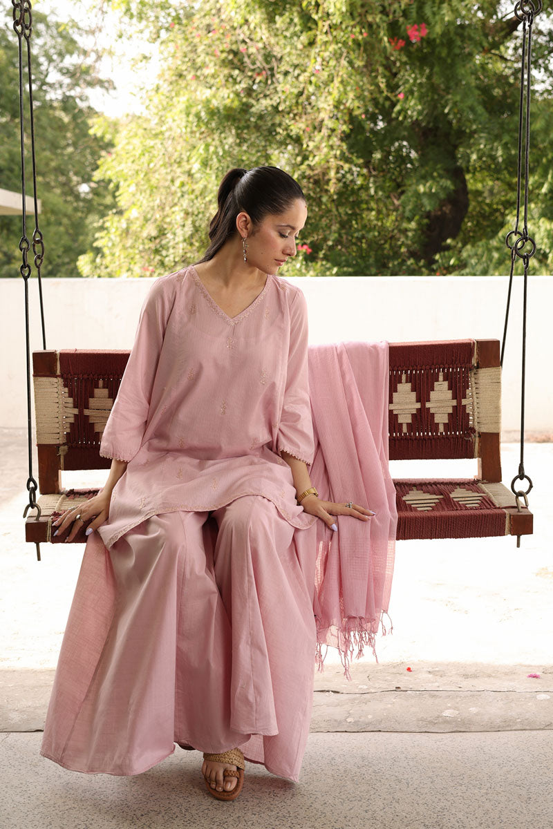 Embroidered Chalk 3-Piece Set