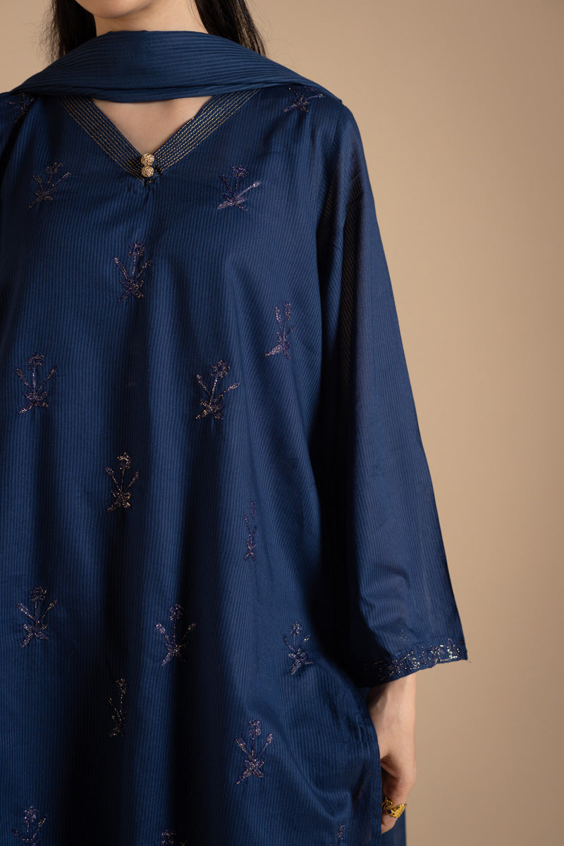 Azure Opulence 3-Piece Suit