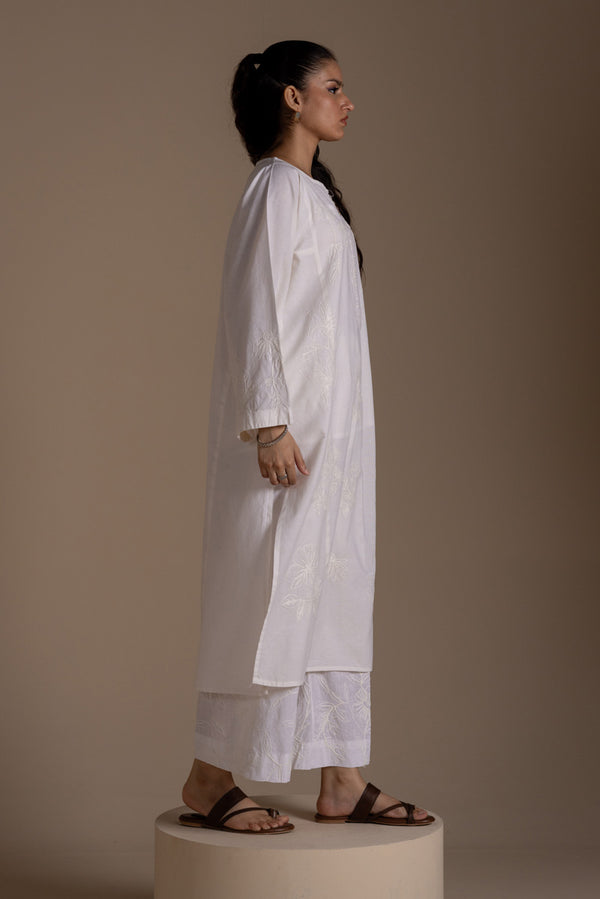 Embroidered Mari Whisper Set