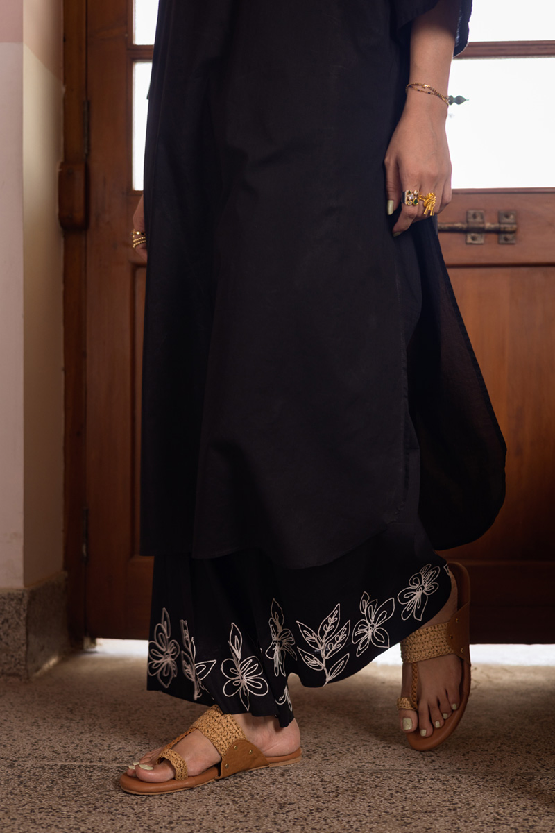 Embroidered Marigold Grace Set