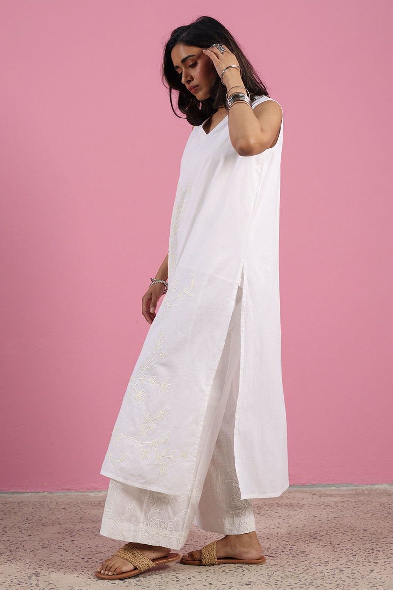 Pure Foam Embroidered Set