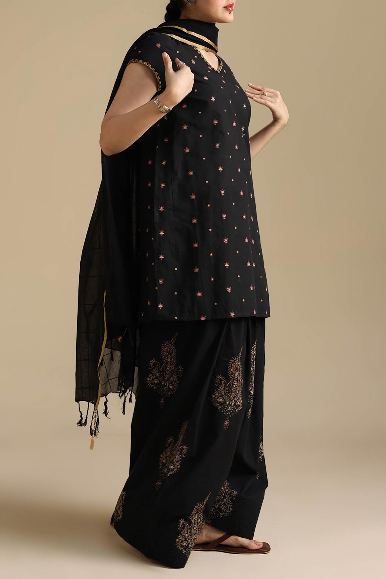 Gulnar Embroidered 3-Piece Suit