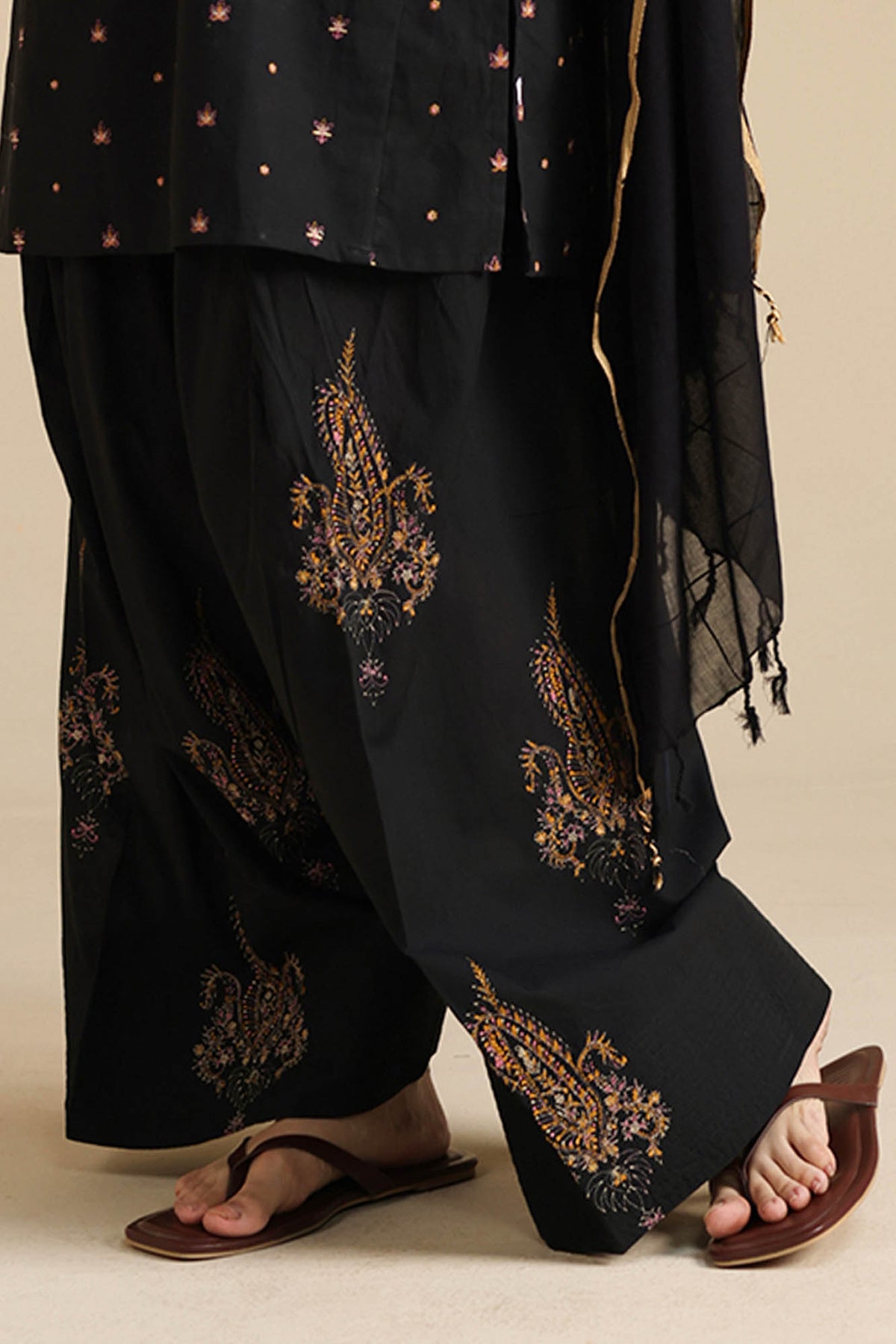 Gulnar Embroidered 3-Piece Suit
