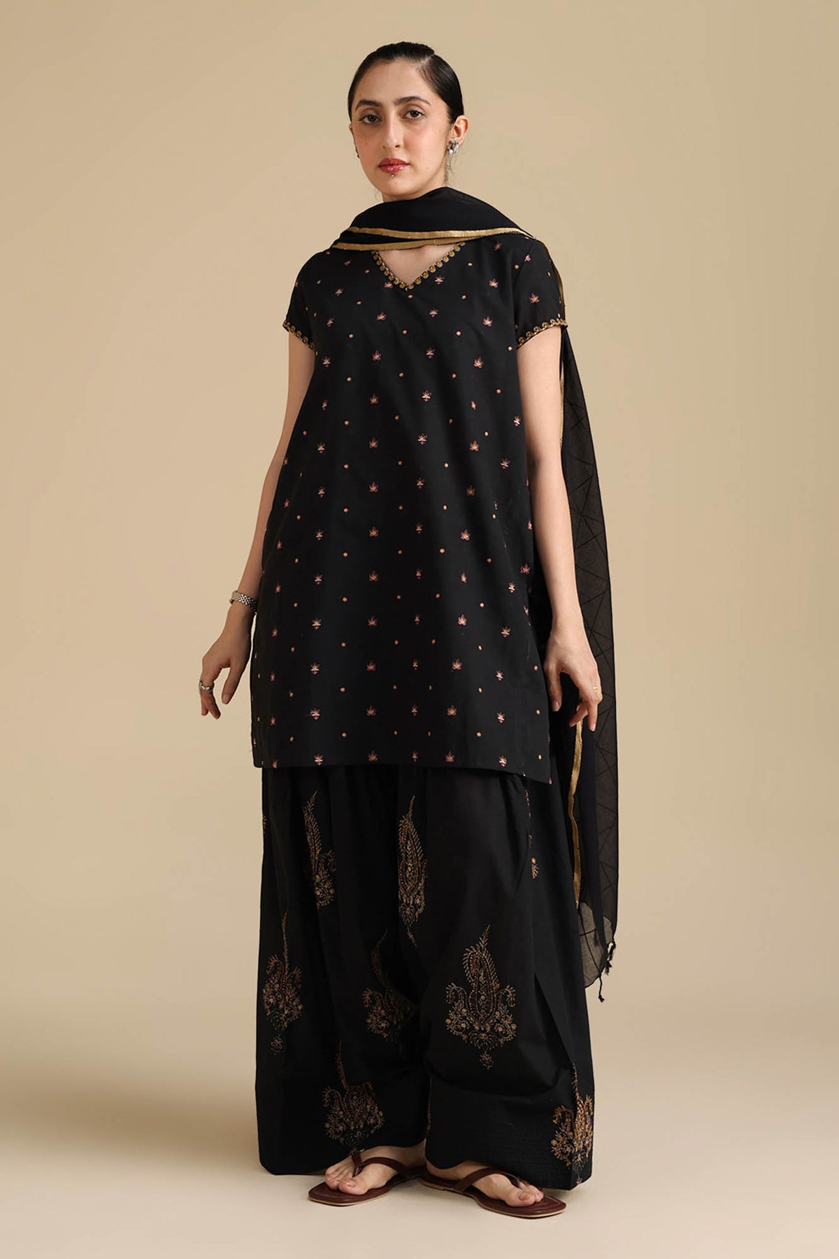 Gulnar Embroidered 3-Piece Suit