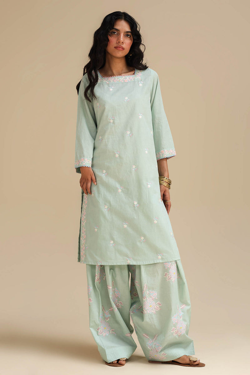Meadow Bloom Embroidered Set