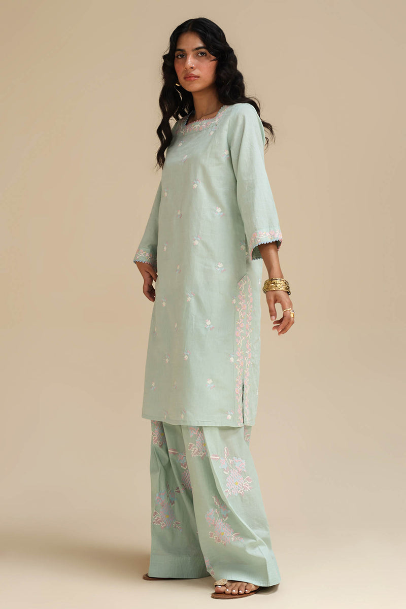 Meadow Bloom Embroidered Set