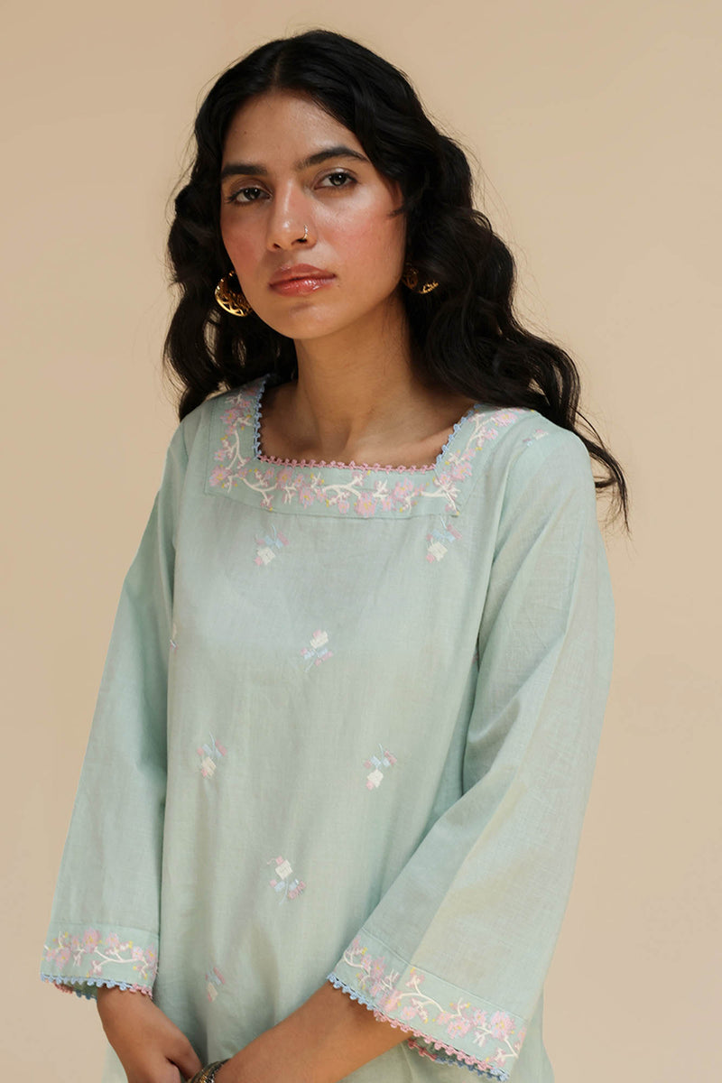 Meadow Bloom Embroidered Set