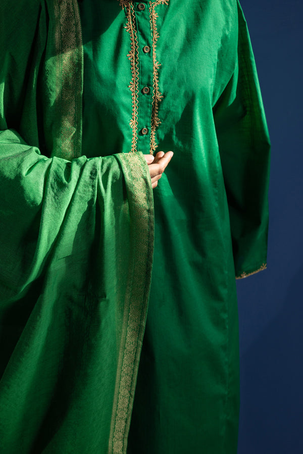 Mughal Aura Dupatta