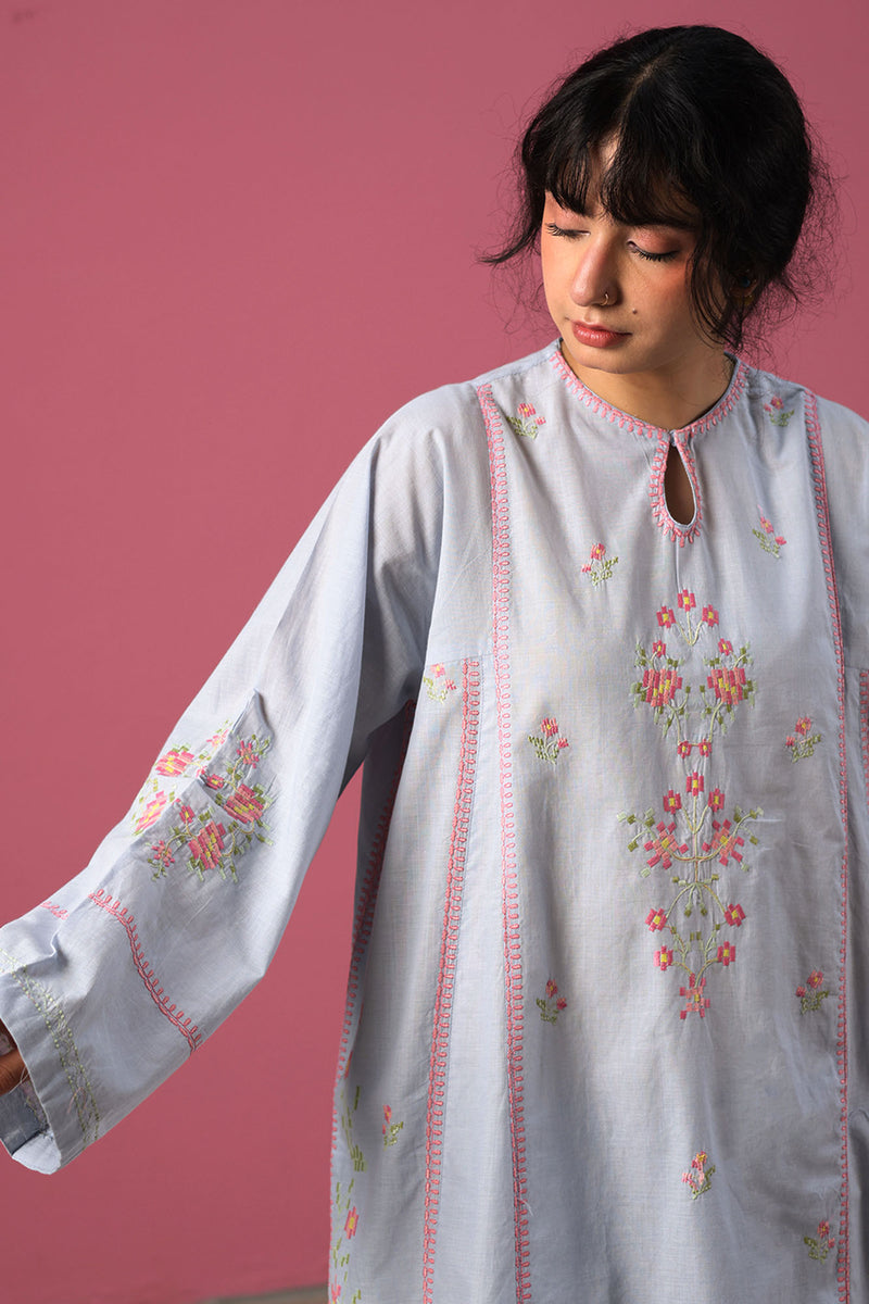 Embroidered Weave Set