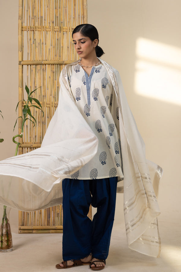 Lurex Line Dupatta