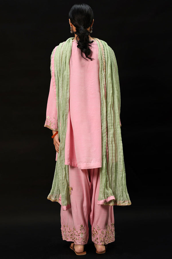 Gota Kari Farshi Ensemble