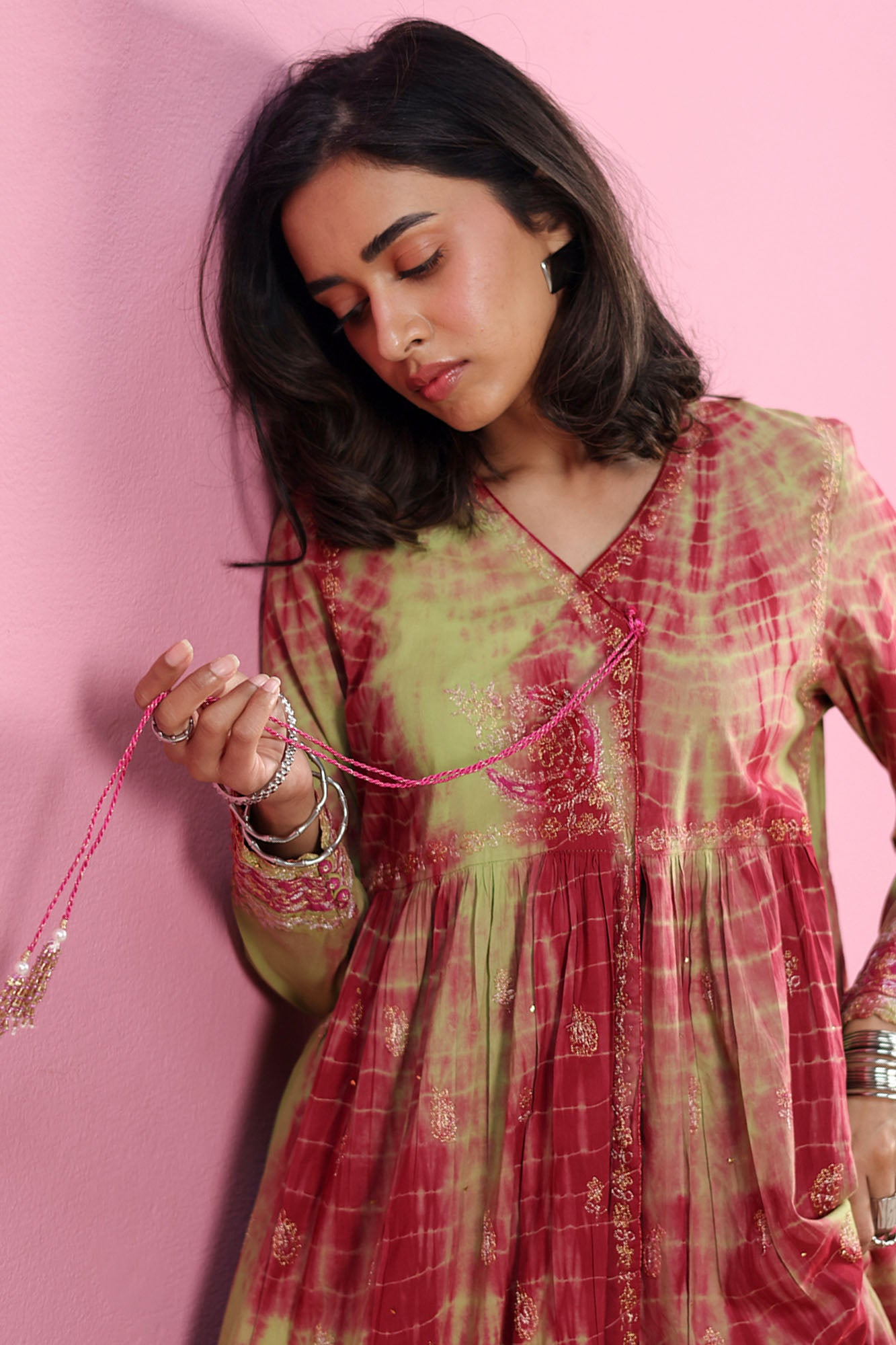 Tidal Tones Embroidered Set