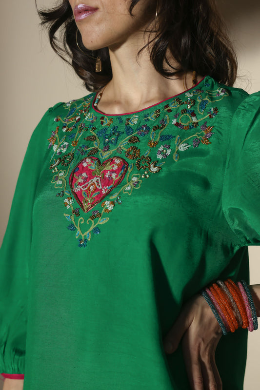 Dilkaar Embroidered Set