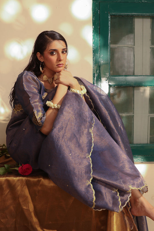 Luxe Dusk Saree